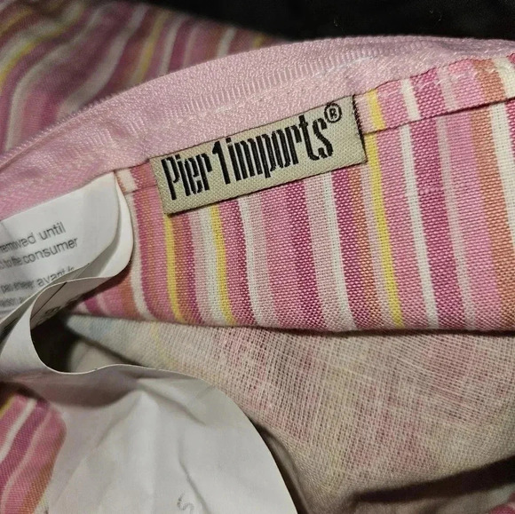 Pier 1 pillow shams x 3 - Picture 7 of 8